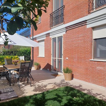 Casa Del Sole Apartments With Garden Marina Di Pisa Ngoại thất bức ảnh