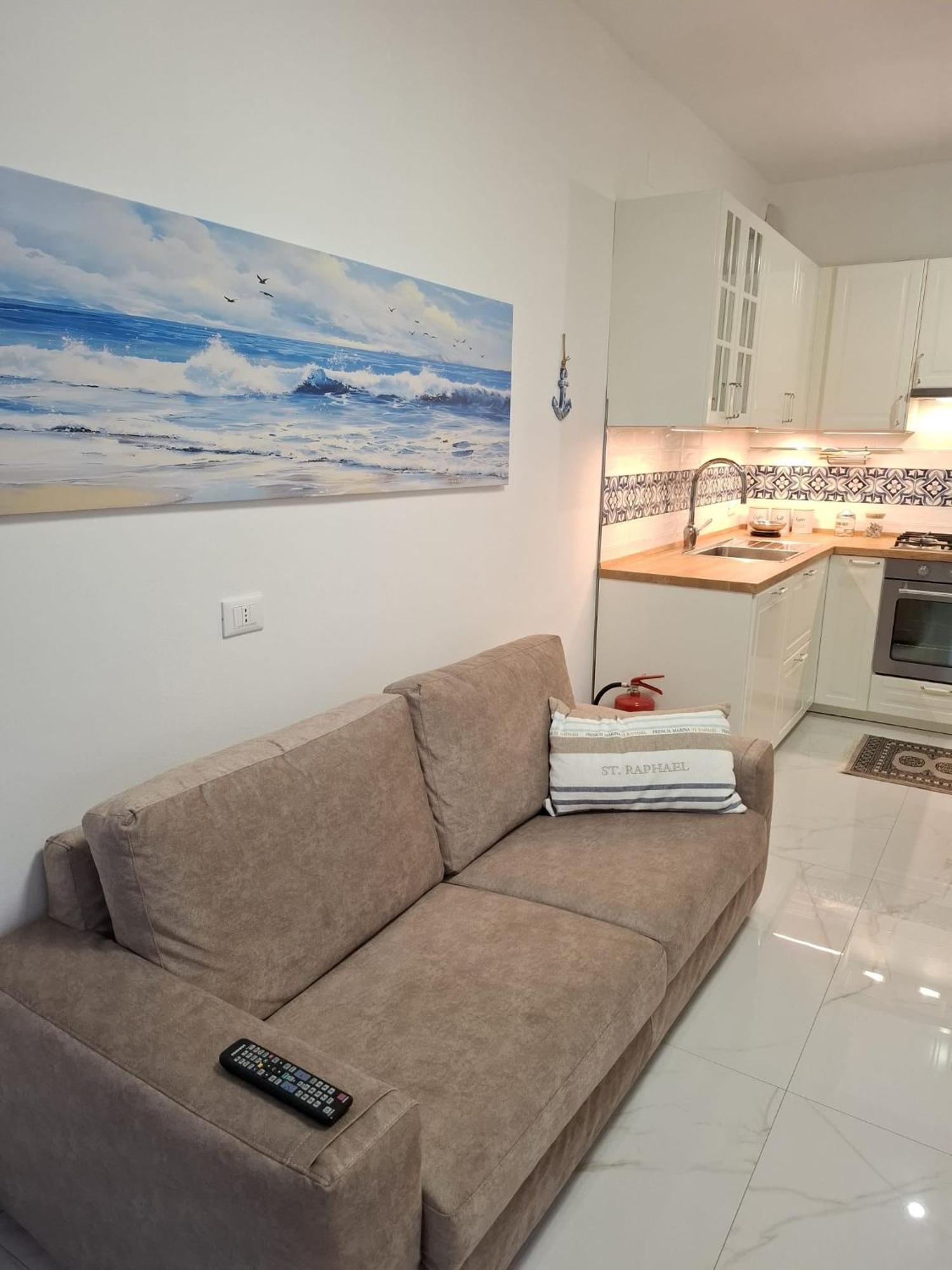 Casa Del Sole Apartments With Garden Marina Di Pisa Ngoại thất bức ảnh