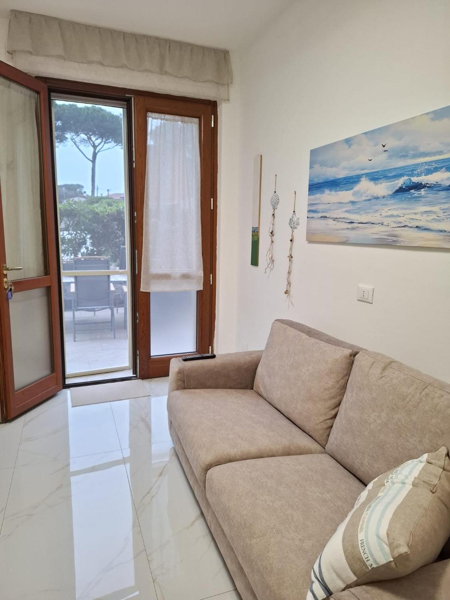Casa Del Sole Apartments With Garden Marina Di Pisa Ngoại thất bức ảnh